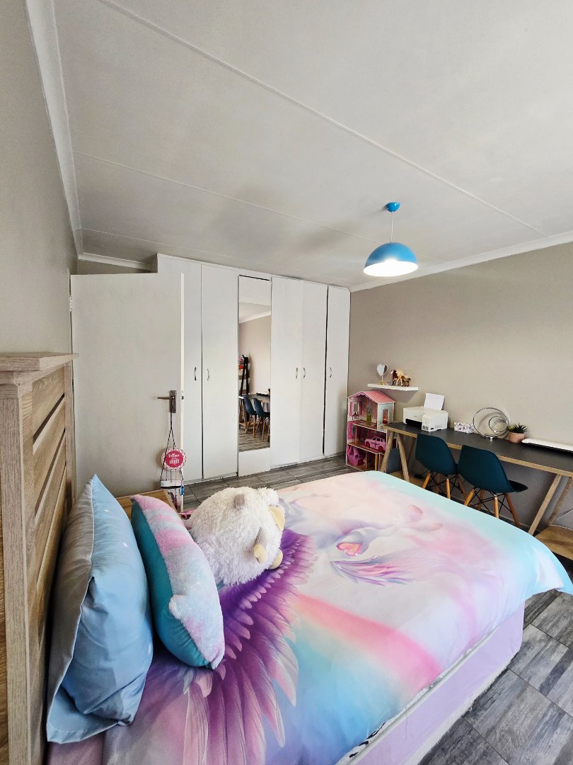 3 Bedroom Property for Sale in Songloed North West